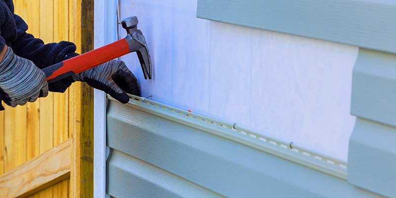 Vinyl and Wood Siding Repair